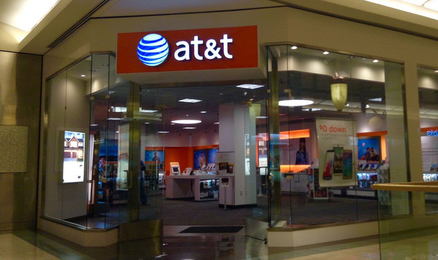 that-2g-connection-was-extra-painful-because-att-was-the-only-carrier-option-available-and-att-had-its-problems-like-dropped-calls-1482898698395