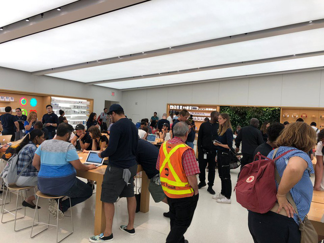 Dịch vụ ở Tây: Đổi trả iPhone 6 cho Apple, được ngay 75 USD, thủ tục chưa đến 30 phút - Ảnh 7. Dịch vụ ở Tây: Đổi trả iPhone 6 cho Apple, được ngay 75 USD, thủ tục chưa đến 30 phút - Ảnh 7.