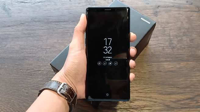 Vừa mua Galaxy Note9 cần thiết lập những gì ngay? - Ảnh 4. Vừa mua Galaxy Note9 cần thiết lập những gì ngay? - Ảnh 4.