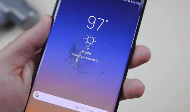 Xem màn tra tấn Galaxy Note9 rùng rợn bằng dao và búa, bất ngờ nhất lại nằm ở viên pin - Ảnh 3.