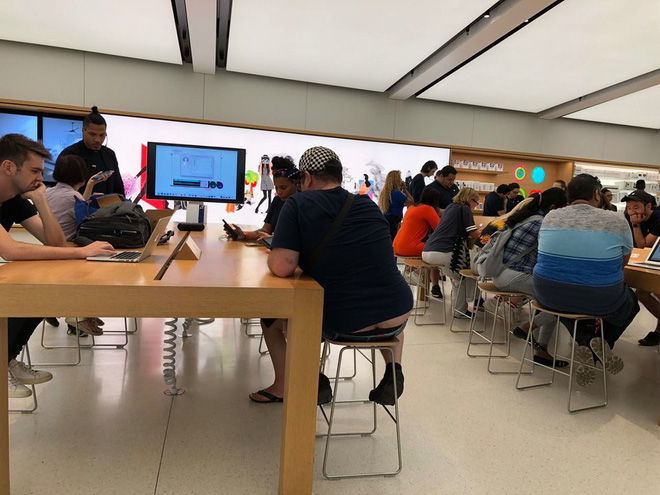 Dịch vụ ở Tây: Đổi trả iPhone 6 cho Apple, được ngay 75 USD, thủ tục chưa đến 30 phút - Ảnh 8. Dịch vụ ở Tây: Đổi trả iPhone 6 cho Apple, được ngay 75 USD, thủ tục chưa đến 30 phút - Ảnh 8.