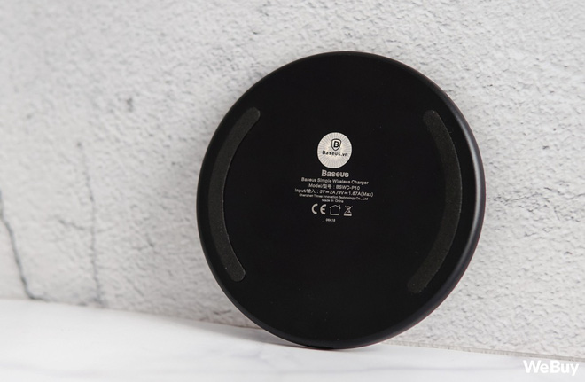 Trải nghiệm sạc không dây Baseus Simple Wireless Charger giá 390.000 đồng: Khi nước sơn thì tốt mà gỗ lại quá dở! - Ảnh 10. Trải nghiệm sạc không dây Baseus Simple Wireless Charger giá 390.000 đồng: Khi nước sơn thì tốt mà gỗ lại quá dở! - Ảnh 10.