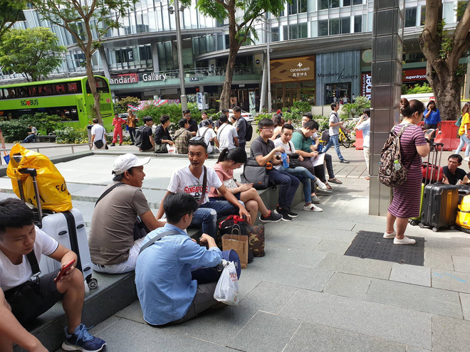 Người Việt cuồng đồ Apple, nhưng Apple chẳng quan tâm gì đến Việt Nam - Ảnh 2. Người Việt cuồng đồ Apple, nhưng Apple chẳng quan tâm gì đến Việt Nam - Ảnh 2.