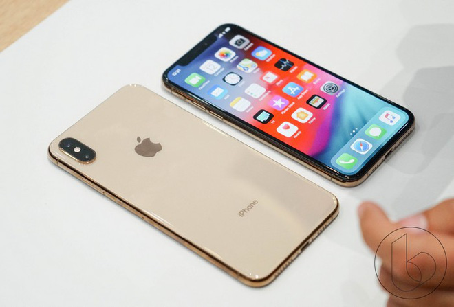 Chuyên gia quốc tế nhận định: Giá iPhone XS Max lên tới 1449 USD là phù hợp xu hướng thị trường - Ảnh 2. Chuyên gia quốc tế nhận định: Giá iPhone XS Max lên tới 1449 USD là phù hợp xu hướng thị trường - Ảnh 2.
