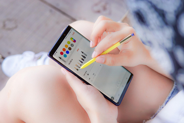 Hướng dẫn chi tiết để có những bức ảnh theo trào lưu Bút Ảnh Gia độc, lạ nhất hiện nay - Ảnh 7. Hướng dẫn chi tiết để có những bức ảnh theo trào lưu Bút Ảnh Gia độc, lạ nhất hiện nay - Ảnh 7.