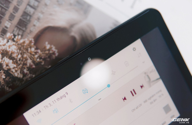 Trên tay Galaxy Tab A 10.5 mới: Cỗ máy giải trí 4 loa Dolby Atmos, pin lớn, hỗ trợ sạc nhanh, 4G LTE và nhận diện khuôn mặt - Ảnh 11. Trên tay Galaxy Tab A 10.5 mới: Cỗ máy giải trí 4 loa Dolby Atmos, pin lớn, hỗ trợ sạc nhanh, 4G LTE và nhận diện khuôn mặt - Ảnh 11.