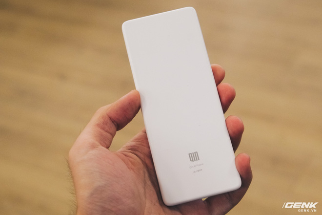 Trải nghiệm Xiaomi Qin AI: Phần cứng tuyệt vời cho một chiếc máy cơ bản, tuy nhiên phần mềm không phù hợp để hoạt động tại VN - Ảnh 7. Trải nghiệm Xiaomi Qin AI: Phần cứng tuyệt vời cho một chiếc máy cơ bản, tuy nhiên phần mềm không phù hợp để hoạt động tại VN - Ảnh 7.