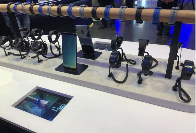 Bên trong cửa hàng bán lẻ và trải nghiệm sản phẩm lớn nhất thế giới của Samsung - Ảnh 17. Bên trong cửa hàng bán lẻ và trải nghiệm sản phẩm lớn nhất thế giới của Samsung - Ảnh 17.