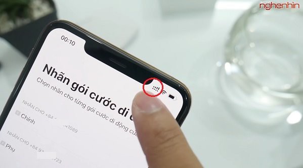 iPhone Xs Max 2 SIM vật lý có biểu tượng cột sóng như thế nào? - Ảnh 1. iPhone Xs Max 2 SIM vật lý có biểu tượng cột sóng như thế nào? - Ảnh 1.