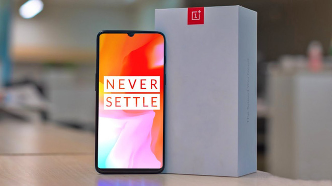 Quảng cáo đầu tiên cho OnePlus 6T xuất hiện, nhá hàng cảm biến vân tay dưới màn hình - Ảnh 2. Quảng cáo đầu tiên cho OnePlus 6T xuất hiện, nhá hàng cảm biến vân tay dưới màn hình - Ảnh 2.