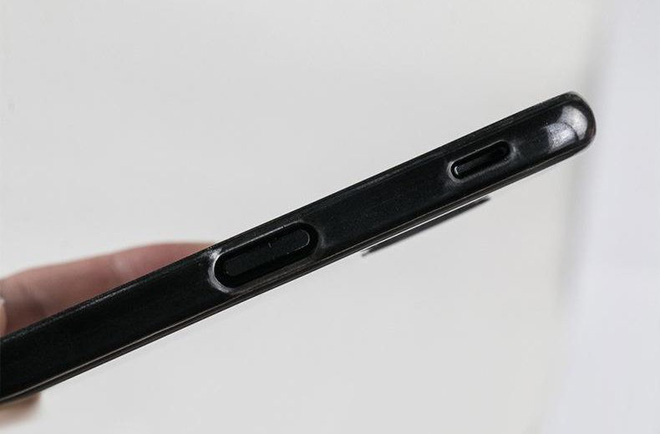 Galaxy J6 Prime sẽ là smartphone đầu tiên của Samsung có cảm biến vân tay đặt ở cạnh bên - Ảnh 1.