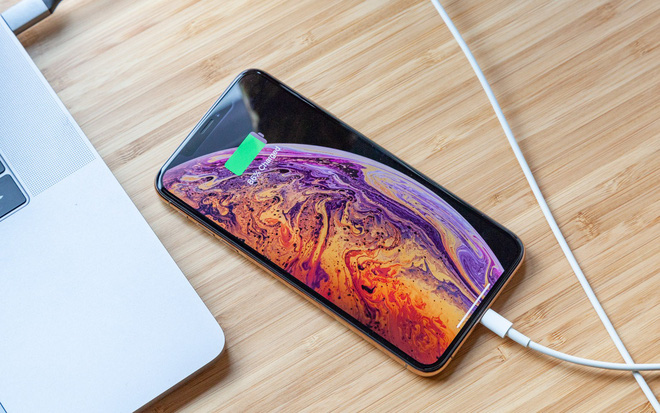 Thử nghiệm thực tế pin iPhone XS và XS Max: Vẫn thua Galaxy Note9 và một loạt flagship Android khác - Ảnh 2. Thử nghiệm thực tế pin iPhone XS và XS Max: Vẫn thua Galaxy Note9 và một loạt flagship Android khác - Ảnh 2.