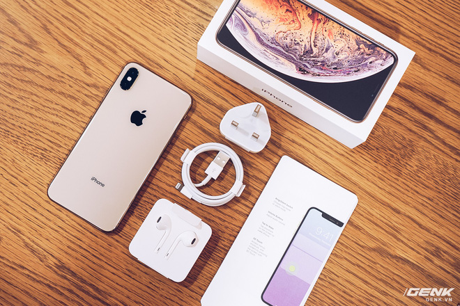 iPhone XS Max đầu tiên về Việt Nam trước cả khi Apple mở bán, giá từ 33.9 triệu đồng - Ảnh 2. iPhone XS Max đầu tiên về Việt Nam trước cả khi Apple mở bán, giá từ 33.9 triệu đồng - Ảnh 2.