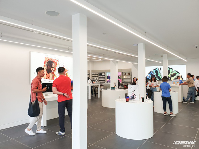 Cửa hàng đạt cả 2 chuẩn Apple Premium Reseller và Apple Service Provider đầu tiên tại Việt Nam có gì? - Ảnh 6. Cửa hàng đạt cả 2 chuẩn Apple Premium Reseller và Apple Service Provider đầu tiên tại Việt Nam có gì? - Ảnh 6.