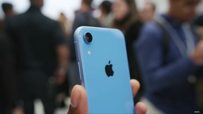Soi kỹ từng màu của XR, mẫu iPhone dự kiến bán chạy hơn cả XS và XS Max - Ảnh 10. Soi kỹ từng màu của XR, mẫu iPhone dự kiến bán chạy hơn cả XS và XS Max - Ảnh 10.
