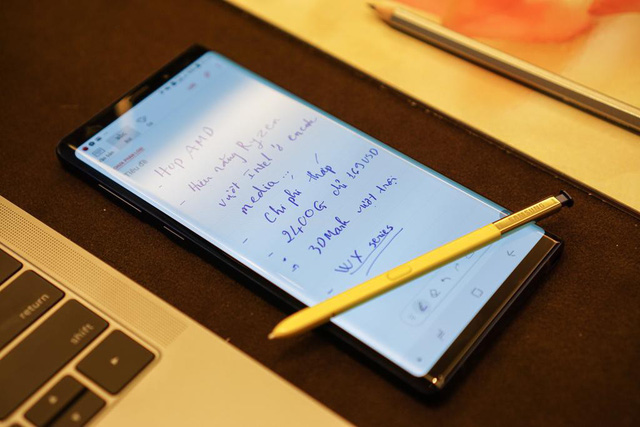 S-Pen: Khi ngòi bút mạnh hơn “gươm giáo” - Ảnh 5. S-Pen: Khi ngòi bút mạnh hơn “gươm giáo” - Ảnh 5.