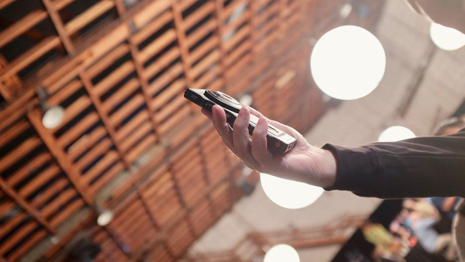 Những hình ảnh thực tế đầu tiên của chiếc smartphone màn hình holographic Red Hydrogen - Ảnh 11.