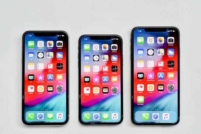 Túi quần nhỏ sẽ làm iPhone XS trở thành lựa chọn gần như duy nhất cho các chị em - Ảnh 2. Túi quần nhỏ sẽ làm iPhone XS trở thành lựa chọn gần như duy nhất cho các chị em - Ảnh 2.