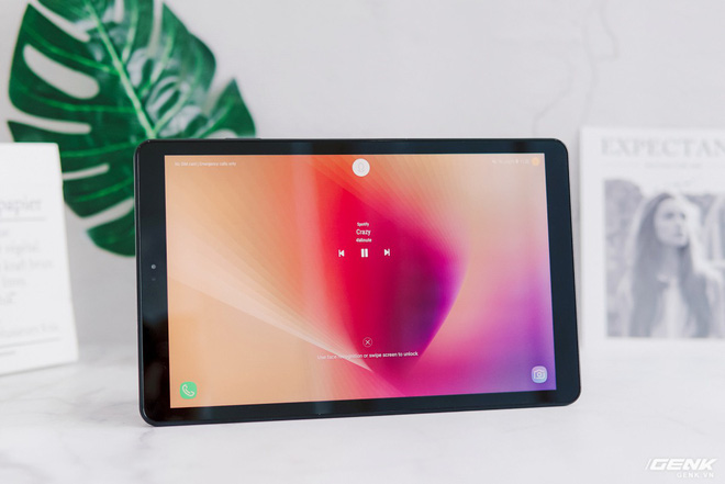 Trên tay Galaxy Tab A 10.5 mới: Cỗ máy giải trí 4 loa Dolby Atmos, pin lớn, hỗ trợ sạc nhanh, 4G LTE và nhận diện khuôn mặt - Ảnh 3. Trên tay Galaxy Tab A 10.5 mới: Cỗ máy giải trí 4 loa Dolby Atmos, pin lớn, hỗ trợ sạc nhanh, 4G LTE và nhận diện khuôn mặt - Ảnh 3.