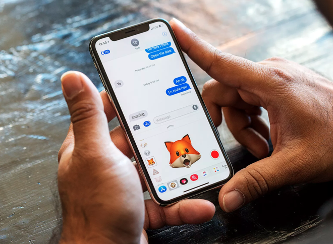 Apple chính thức gửi lời chào vĩnh biệt tới iPhone X và jack tai nghe 3.5mm - Ảnh 1.