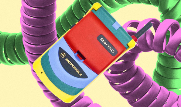 Chuyên gia, nhà thiết kế bầu chọn 9 chiếc điện thoại có thiết kế đẹp nhất: không có iPhone XS và Galaxy S/Note - Ảnh 11. Chuyên gia, nhà thiết kế bầu chọn 9 chiếc điện thoại có thiết kế đẹp nhất: không có iPhone XS và Galaxy S/Note - Ảnh 11.