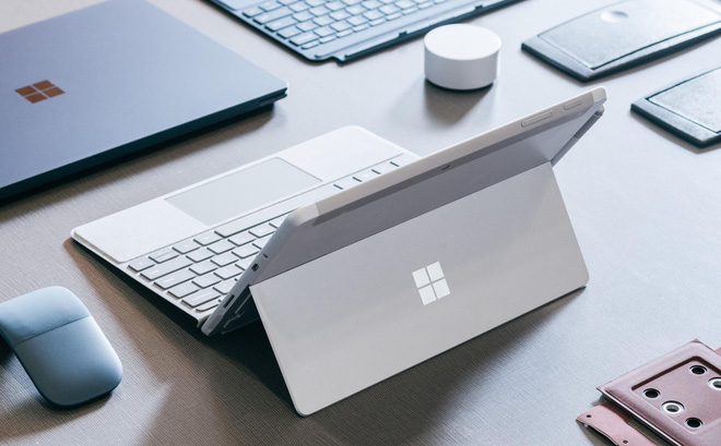 Microsoft có thể chấm dứt dòng sản phẩm Surface trong năm 2019? - Ảnh 1. Microsoft có thể chấm dứt dòng sản phẩm Surface trong năm 2019? - Ảnh 1.