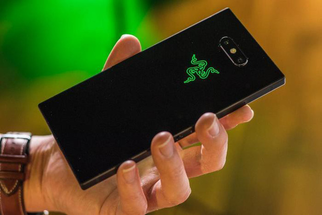 Đây là 5 tính năng hấp dẫn trên Razer Phone 2 chắc chắn sẽ khiến bạn phải động lòng “xúc” ngay em nó về nhà - Ảnh 2. Đây là 5 tính năng hấp dẫn trên Razer Phone 2 chắc chắn sẽ khiến bạn phải động lòng “xúc” ngay em nó về nhà - Ảnh 2.