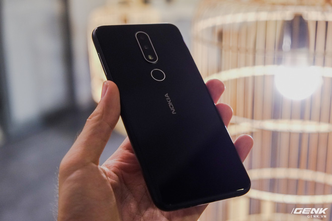 Đặt giá Bphone 3 6.99 triệu, đây sẽ là những đối thủ mà BKAV phải chạm trán ở phân khúc tầm trung - Ảnh 5. Đặt giá Bphone 3 6.99 triệu, đây sẽ là những đối thủ mà BKAV phải chạm trán ở phân khúc tầm trung - Ảnh 5.