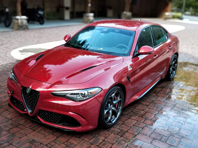 Đã xuất hiện những bức ảnh đầu tiên chụp bởi smartphone màn hình holographic Red Hydrogen One - Ảnh 5. Đã xuất hiện những bức ảnh đầu tiên chụp bởi smartphone màn hình holographic Red Hydrogen One - Ảnh 5.