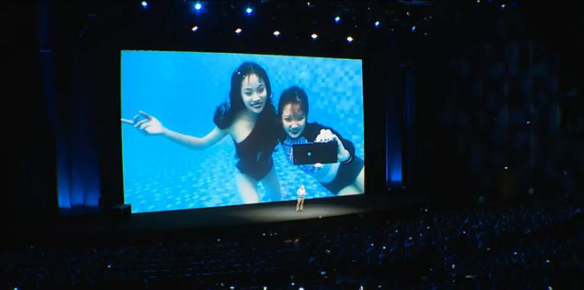 Bphone 3 và Bphone 3 Pro ra mắt, không cằm nhưng trán lại cao, camera đơn phía sau, giá từ 6,99 triệu - Ảnh 4. Bphone 3 và Bphone 3 Pro ra mắt, không cằm nhưng trán lại cao, camera đơn phía sau, giá từ 6,99 triệu - Ảnh 4.