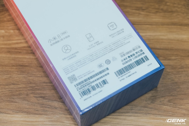 Trên tay Xiaomi Mi 8 Lite giá từ 5 triệu: Đứa con lai của Xiaomi và Huawei, hứa hẹn phá đảo phân khúc tầm trung - Ảnh 2. Trên tay Xiaomi Mi 8 Lite giá từ 5 triệu: Đứa con lai của Xiaomi và Huawei, hứa hẹn phá đảo phân khúc tầm trung - Ảnh 2.