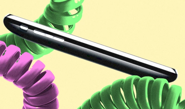 Chuyên gia, nhà thiết kế bầu chọn 9 chiếc điện thoại có thiết kế đẹp nhất: không có iPhone XS và Galaxy S/Note - Ảnh 7. Chuyên gia, nhà thiết kế bầu chọn 9 chiếc điện thoại có thiết kế đẹp nhất: không có iPhone XS và Galaxy S/Note - Ảnh 7.