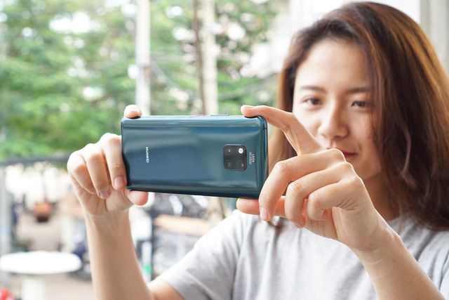 Chiêm ngưỡng tân binh Huawei Mate 20 Pro không chỉ đẹp mà còn mạnh mẽ - Ảnh 5.