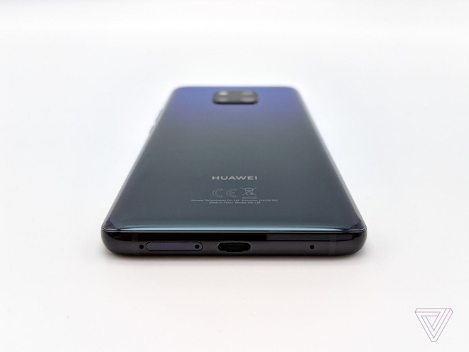 Ảnh thực tế Huawei Mate 20/Mate 20 Pro: quái vật cấu hình/camera thực thụ - Ảnh 10. Ảnh thực tế Huawei Mate 20/Mate 20 Pro: quái vật cấu hình/camera thực thụ - Ảnh 10.