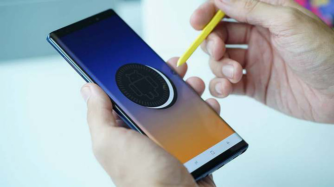 Bút S Pen trên Galaxy Note9 sắp có thể dùng để chơi game hay tương tác với ứng dụng bên thứ ba - Ảnh 1. Bút S Pen trên Galaxy Note9 sắp có thể dùng để chơi game hay tương tác với ứng dụng bên thứ ba - Ảnh 1.