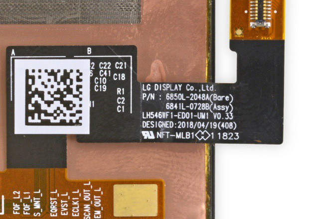 Mổ bụng Google Pixel 3 cho thấy màn hình OLED được sản xuất bởi LG Display, chất lượng không thua kém Samsung - Ảnh 1.
