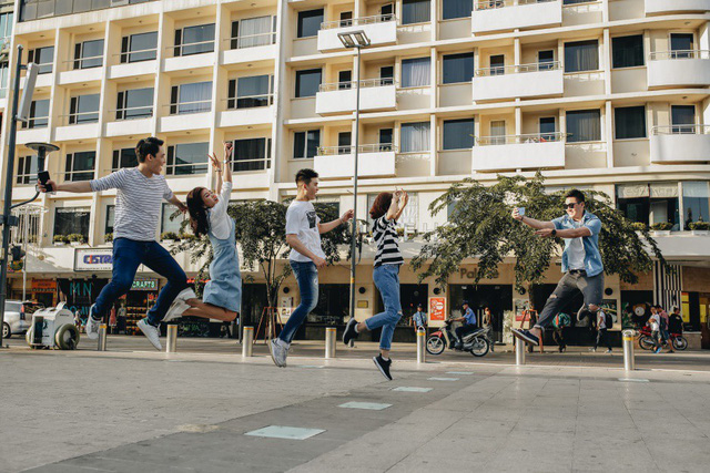 Samsung đặt ra chuẩn mực mới trong phân khúc smartphone cho người trẻ với dòng Galaxy A - Ảnh 1. Samsung đặt ra chuẩn mực mới trong phân khúc smartphone cho người trẻ với dòng Galaxy A - Ảnh 1.