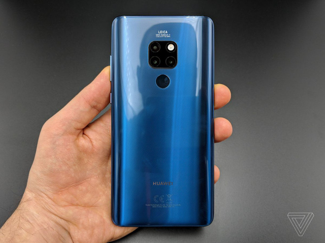 Ảnh thực tế Huawei Mate 20/Mate 20 Pro: quái vật cấu hình/camera thực thụ - Ảnh 3. Ảnh thực tế Huawei Mate 20/Mate 20 Pro: quái vật cấu hình/camera thực thụ - Ảnh 3.