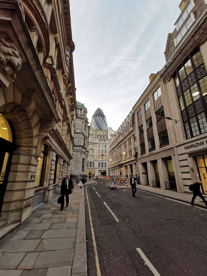 Đây là những gì camera góc siêu rộng của Huawei Mate 20 Pro có thể làm được - Ảnh 5. Đây là những gì camera góc siêu rộng của Huawei Mate 20 Pro có thể làm được - Ảnh 5.