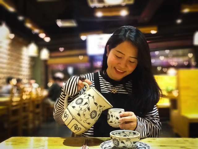 Ký sự lê la buổi tối qua lời kể của một chiếc điện thoại - Ảnh 5.