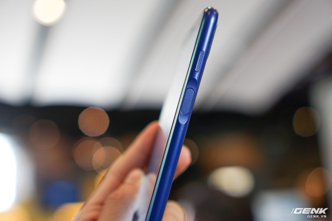 Ảnh thực tế smartphone bình dân S3 Plus của Asanzo: thiết kế đã được cải tiến, camera kép xoá phông, cảm biến vân tay đặt ở cạnh viền - Ảnh 3. Ảnh thực tế smartphone bình dân S3 Plus của Asanzo: thiết kế đã được cải tiến, camera kép xoá phông, cảm biến vân tay đặt ở cạnh viền - Ảnh 3.